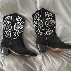 Dolce Vita Black and White Embroidered Heeled Boots